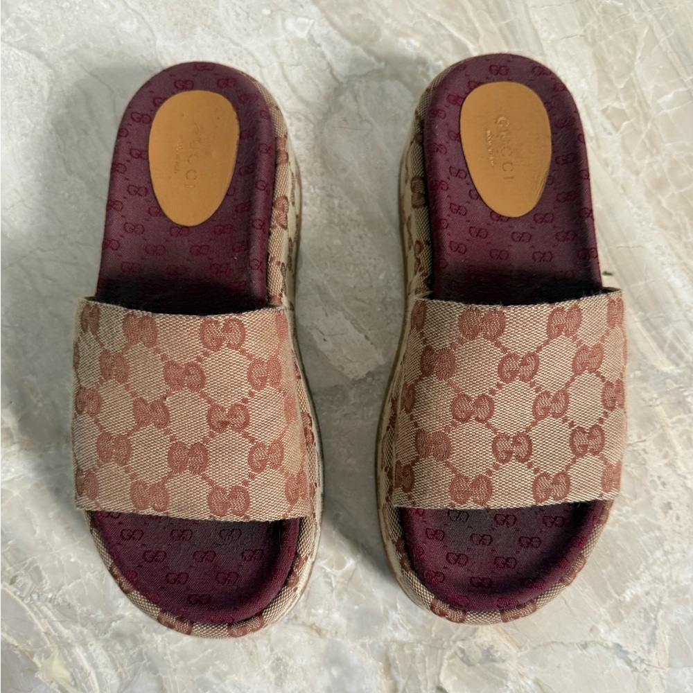 Gucci Angelina GG Canvas Flatform Slide Sandals Size 37 w/ Box - Picture 3 of 16